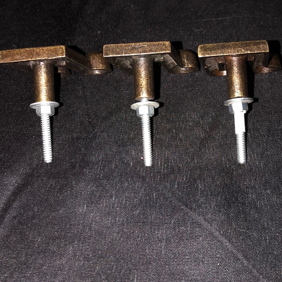3 Case Iron Music Notes knobs - Picture 3 of 5